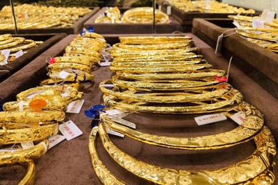  Giá vàng tuần này: Chờ một loạt dữ liệu lớn 