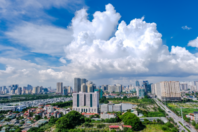 Thị trường bất động sản có dấu hiệu hạ nhiệt, nhưng giá vẫn còn cao