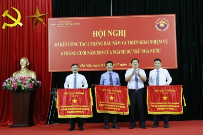 Sẵn sàng xuất cấp kịp thời hàng dự trữ quốc gia ngay cả tình huống đột xuất, cấp bách