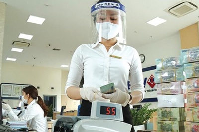  Ngân hàng tiếp tục hưởng lợi từ chi phí vốn thấp 