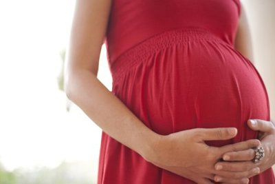  3 thời điểm có thể lây truyền HIV từ mẹ sang con 