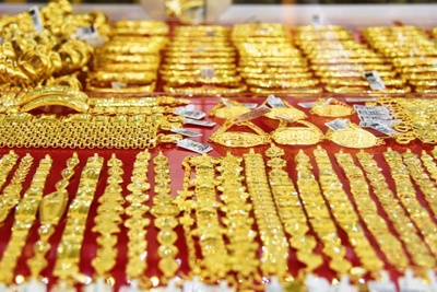 Không nên mạo hiểm với vàng