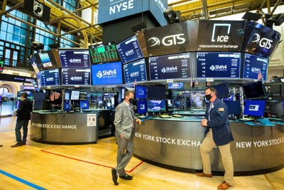 Dow Jones bật tăng hơn 500 điểm nhờ tin lạm phát Mỹ