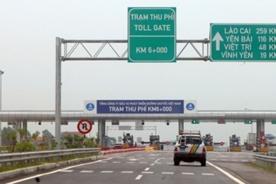 Tạm dừng thu phí cao tốc Nội Bài - Lào Cai