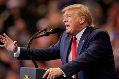  Tổng thống Trump có quyền ra lệnh cho doanh nghiệp Mỹ rời Trung Quốc