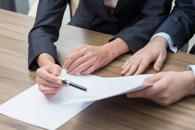  Ký hợp đồng lao động tại hai công ty, đóng BHXH thế nào?