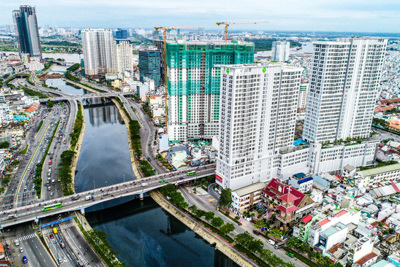 Lãi vay giảm tác động thế nào đến thị trường địa ốc?