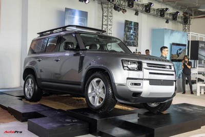 Land Rover Defender 2020 trình làng với giá từ dưới 4 tỷ đồng