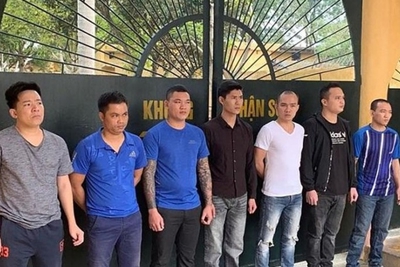  Triệt phá ổ nhóm "tín dụng đen" với lớp vỏ bọc tinh vi 