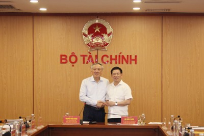 Bộ Tài chính và Tòa án Nhân dân tối cao đẩy mạnh phối hợp công tác