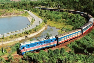 Tăng cường công tác vận tải hỗ trợ tiêu thụ nông sản