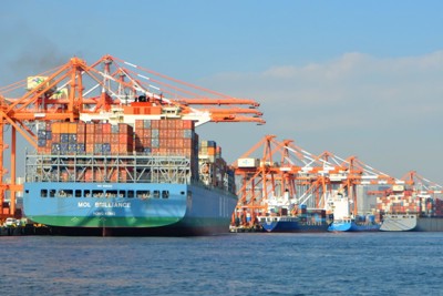 Quá trình toàn cầu hóa đang bị đảo ngược do tắc nghẽn chuỗi cung ứng?