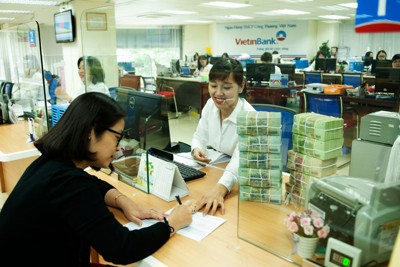 Tái cơ cấu ngân hàng còn nhiều nỗi lo