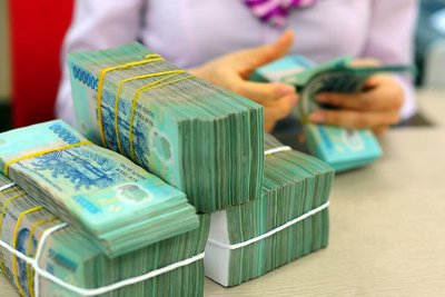 Ngân hàng bớt lo từ khách vay