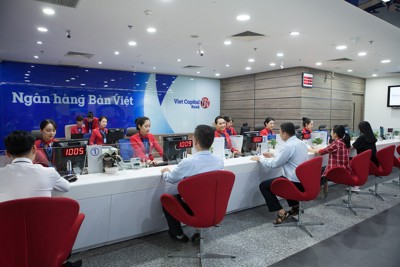 Ngân hàng hy sinh lợi nhuận để tăng “sức đề kháng”