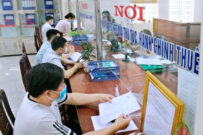 Tiếp tục ưu tiên chi ngân sách cho phòng, chống dịch và hỗ trợ người dân