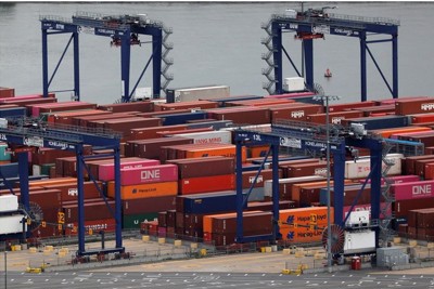 Vị thế của Trung Quốc trong thương mại toàn cầu thay đổi ra sao sau 20 năm gia nhập WTO?