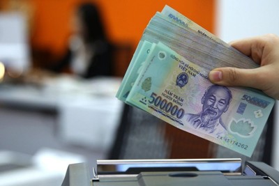 74 nghìn tỷ đồng được bơm ròng vào hệ thống, lãi suất qua đêm tăng mạnh