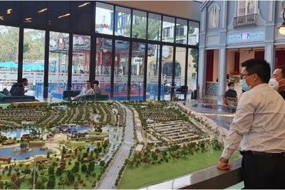 Doanh nghiệp bất động sản đang linh hoạt "vượt bão"