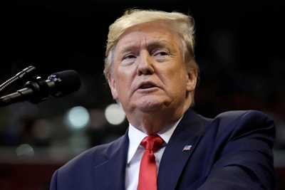  Tổng thống Trump ký luật về Hong Kong, nói "vì sự tôn trọng đối với Chủ tịch Tập Cận Bình" 