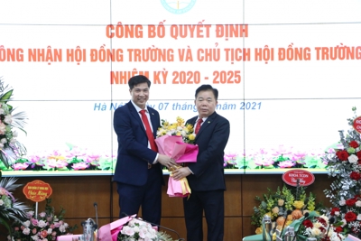 Học viện Tài chính công bố quyết định công nhận Chủ tịch Hội đồng trường