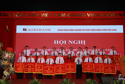 Agribank tổ chức Hội nghị Điển hình tiên tiến lần thứ V giai đoạn 2015 – 2020 