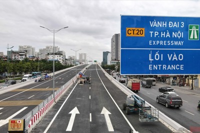 Điều chỉnh chủ trương đầu tư dự án cầu cạn đoạn Mai Dịch - Nam Thăng Long 