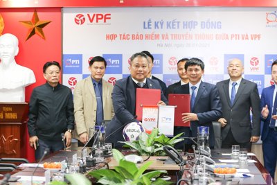 PTI trang bị bảo hiểm cho gần 900 cầu thủ và trọng tài tại Giải Bóng đá chuyên nghiệp quốc gia 2021