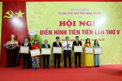 Nhân thêm những phong trào thi đua, thực hiện thắng lợi nhiệm vụ giai đoạn mới
