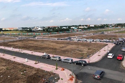 Vì sao nhiều người vẫn “rót tiền” vào bất động sản khi giá nhà đất đã quá cao?