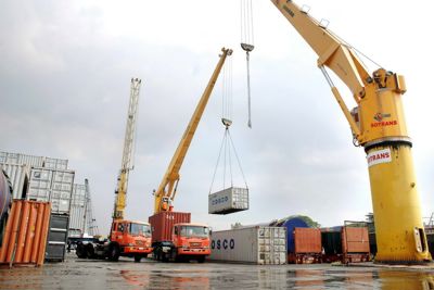 Phân loại, xử lý tờ khai xuất nhập khẩu tại chỗ, không để tồn đọng trên hệ thống
