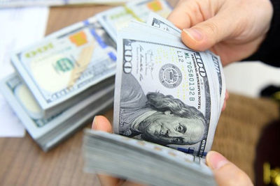 Fed tăng mạnh lãi suất – tác động đối với kinh tế thế giới và Việt Nam