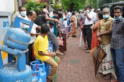 Sri Lanka vỡ nợ, lạm phát có thể lên đến 40%