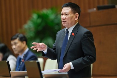 Xe ô tô biếu tặng không được miễn, giảm thuế 