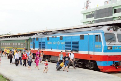 Từ 1/10, giảm 20-50% một số loại phí kinh doanh vận tải