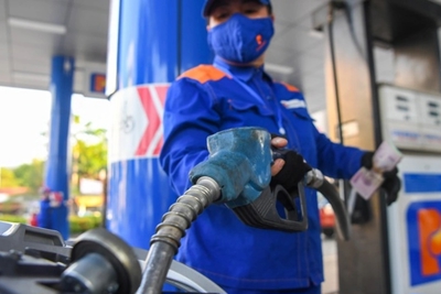 Điều hành giá xăng dầu góp phần kiềm chế lạm phát, ổn định nền kinh tế