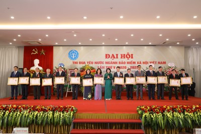 [Ảnh] Đại hội Thi đua yêu nước ngành BHXH Việt Nam lần thứ V (2020 - 2025)