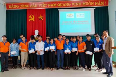 PTI chung tay ủng hộ đồng bào miền Trung