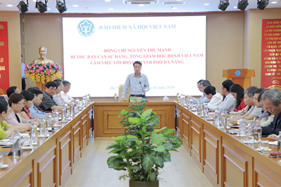 BHXH các tỉnh miền Trung nỗ lực vượt qua khó khăn để về đích