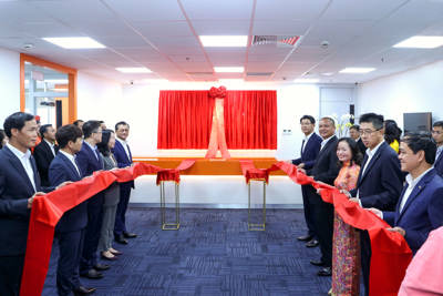 Hanwha Life Việt Nam khai trương Trung tâm phục vụ khách hàng Sài Gòn