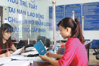 Đa dạng hóa các phương thức thu BHXH, BHYT 