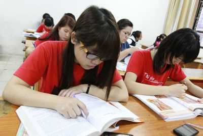 Từ năm học 2018 - 2019, thực hiện cấp thẻ BHYT cho học sinh, sinh viên theo mã số BHXH 