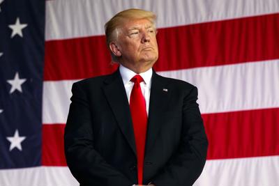 [Infographic] 2 năm cầm quyền đầy biến động của Tổng thống Donald Trump
