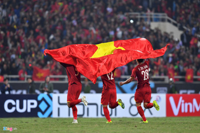 [Video] Fox Sport Asia bình chọn 3 cầu thủ Việt Nam nổi bật sau trận thắng Jordan
