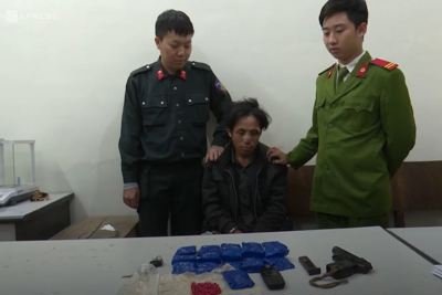 [Video] Nghi phạm tàng trữ ma túy bắn trọng thương công an