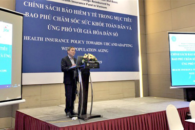 Chính sách bảo hiểm y tế phải ứng phó với già hóa dân số