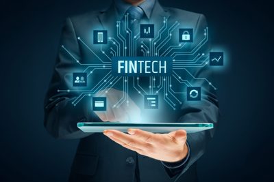 Hợp tác giữa ngân hàng và công ty Fintech tại Việt Nam: Một số vấn đề đặt ra