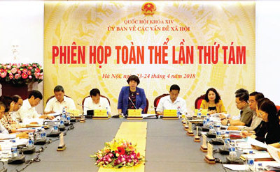 Thực hiện chính sách, pháp luật về bảo hiểm xã hội: Khó đạt mục tiêu?