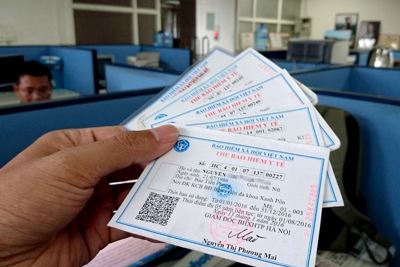 Không phải đổi thẻ BHXH mới hàng năm từ 2019