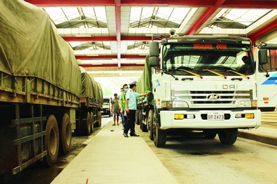 Hướng dẫn phân luồng tờ khai tạm nhập, tái xuất phương tiện quay vòng